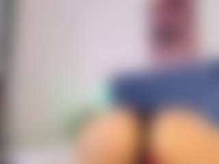 Live cam show with MiaValencia - Anal on Camsoda
