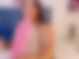 MiaValencia's Live Sex Cam Show