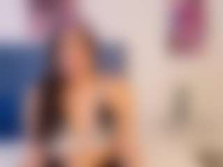 MiaValencia's Live Sex Cam Show