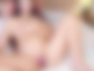 Live cam show with LilyMinx - Solo on CamClone