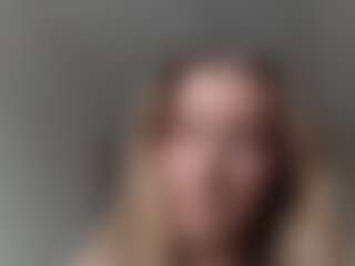 HaleySanmartin's Live Sex Cam Show