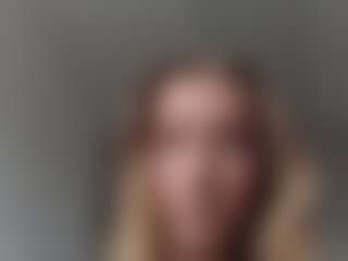 HaleySanmartin's Live Sex Cam Show
