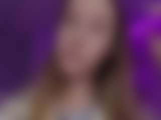 Live cam show with Anna - Trimmed Latina on Camsoda