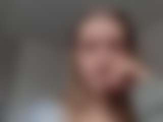 Live cam show with Anna - Trimmed Teen (18+) on Mixed Magazine Live