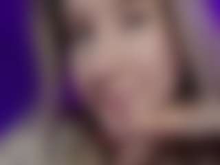 Live cam show with Anna - Nipple Piercings on Milfs Live