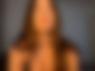 Live cam show with Carolina - Dildo Brown Hair on madthumbs