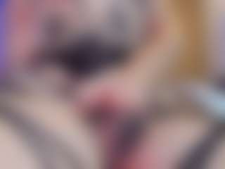 KiimTyler's Live Sex Cam Show