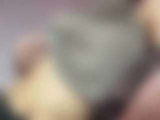 Live cam show with MadieBazzel - Solo on Camsoda
