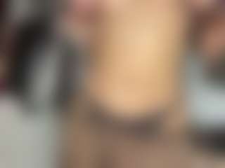 MadieBazzel's Live Sex Cam Show
