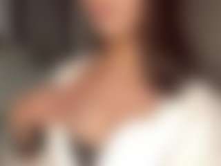 Live cam show with MadieBazzel - Nipple Piercings on Fling VIP Chat