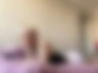 Live cam show with SeemaColonna - New Granny on Camsoda