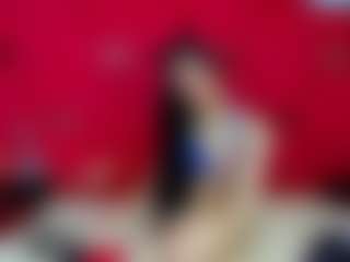 Live cam show with EmilyBrooksSS - Brown Eyes on Camsoda