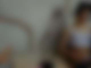 Live cam show with EmilyBrooksSS - Brown Eyes on Gym Cam Girls