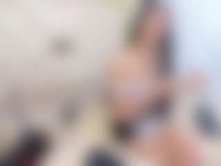 EmilyBrooksSS's Live Sex Cam Show