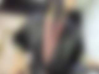 Live cam show with EmilyBrooksSS - Teen (18+) on Mixed Magazine Live