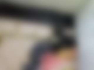 EmilyBrooksSS's Live Sex Cam Show