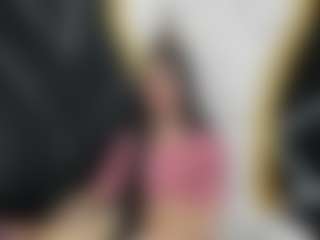 Live cam show with EmilyBrooksSS - Biracial on Big Tits