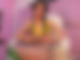 Live cam show with EmilyBrooksSS - Drinking on CamwithHer