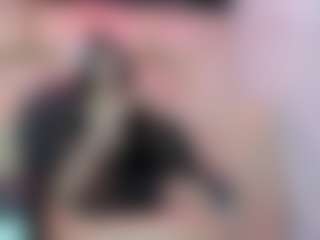 Live cam show with EmilyBrooksSS - Biracial on camwithhim.com