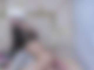 Live cam show with EmilyBrooksSS - Cumshot on intimatelivegirls.com