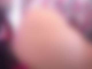 Live cam show with milu-razzo - Petite on Camsoda
