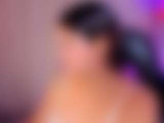 ZoeFerdi's Live Sex Cam Show