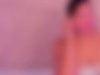 ZoeFerdi's Live Sex Cam Show