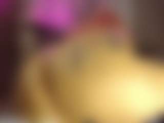 Bubblebeeee's Live Sex Cam Show