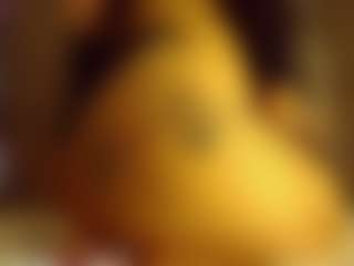 Live cam show with Bubblebeeee - Red Hair Young Adult on Uber Horny