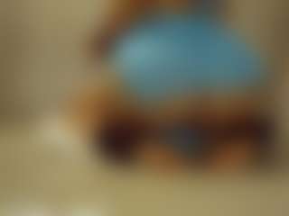 Bubblebeeee's Live Sex Cam Show