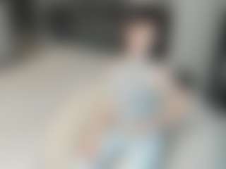 CharleenRentar's Live Sex Cam Show