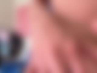 Live cam show with GildaLebeck - Yoga Young Adult on camgirlchat.live