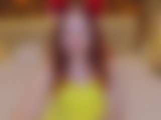 Live cam show with MelodiLady - Striptease Granny on SinfulBabes