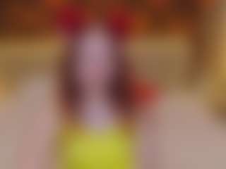 Live cam show with MelodiLady - Public Mature on Camversity