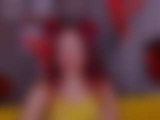 Live cam show with MelodiLady - Striptease Granny on Soda Cam