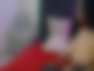 Live cam show with Ambar-strone - New BBW on livesuperchat.net
