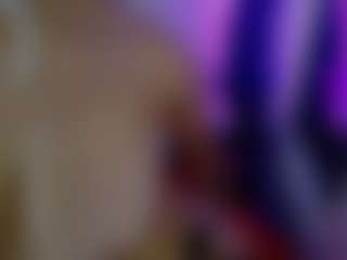 Live cam show with Ambar-strone - Moaning on fapnchat