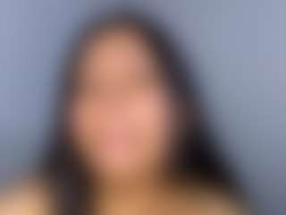 Live cam show with IssaSantanaa_3 - Foot Fetish on CamSodaAdn