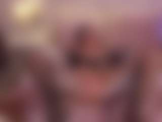 Cassie-Blake's Live Sex Cam Show