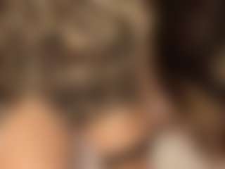 Live cam show with Cassie-Blake - Public on 1on1-livenow