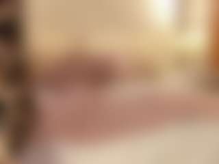 Live cam show with Cassie-Blake - Public MILF on mypornchat.com
