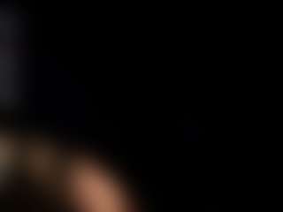 Cassie-Blake MILF webcam performer live streaming