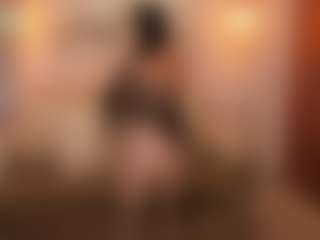 Live cam show with Cassie-Blake - Camel Toe on Camsoda