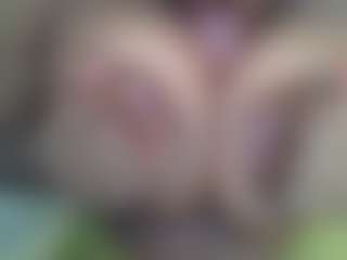 chelseamillz's Live Sex Cam Show