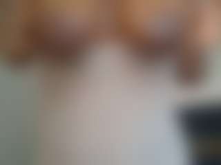 chelseamillz's Live Sex Cam Show