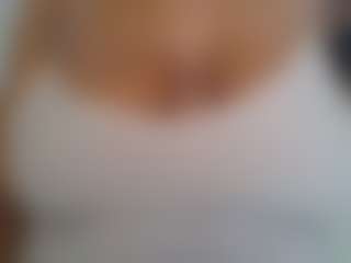 chelseamillz's Live Sex Cam Show