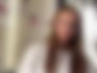 CorinnaVanlue's Live Sex Cam Show