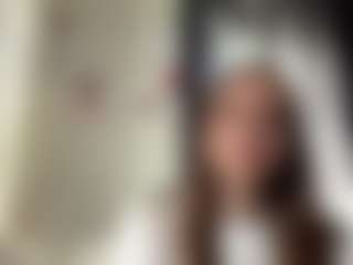 CorinnaVanlue's Live Sex Cam Show