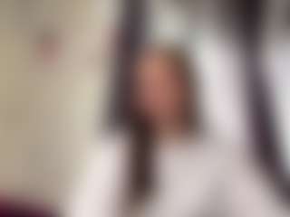 CorinnaVanlue's Live Sex Cam Show