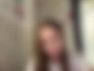 CorinnaVanlue's Live Sex Cam Show